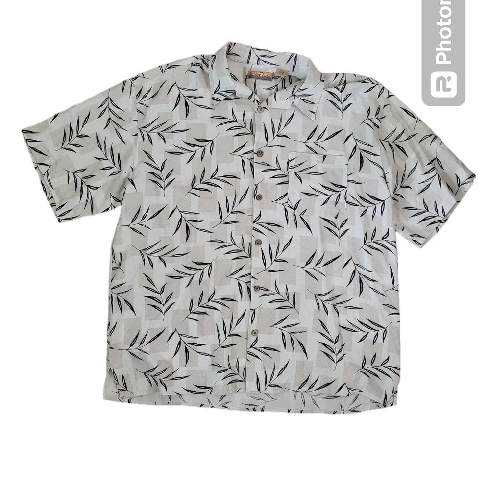 Bobby Chan 100% silk button up‎ top